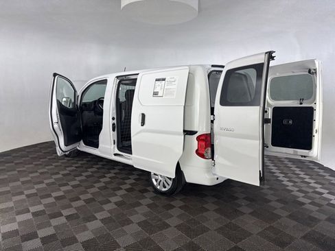 Used 2020 Nissan NV200 SV w/ Back Door Glass Package image 16