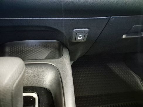 Used 2026 Toyota Corolla LE FWD image 29