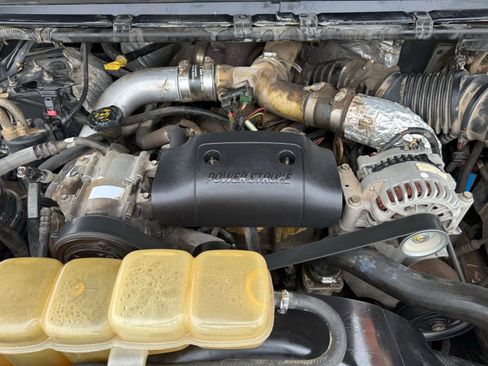 Used 2001 Ford F350 2WD Crew Cab Super Duty image 20