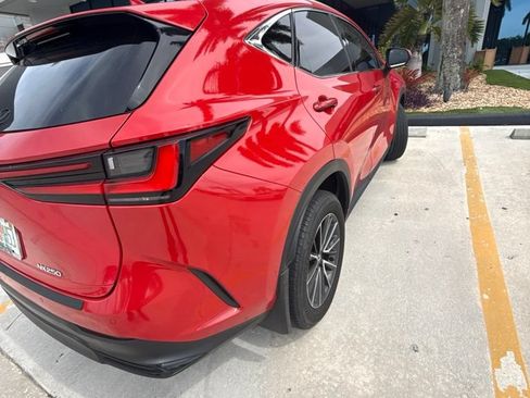 Certified 2025 Lexus NX 250 FWD w/ Towing Package (2000 Lbs) image 10
