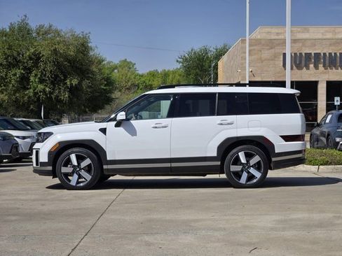 Certified 2025 Hyundai Santa Fe Limited image 4