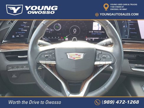 Certified 2024 Cadillac Escalade ESV Premium Luxury w/ LPO, Floor Liner Package AWD/4WD image 28