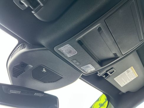 Used 2023 Ford Escape ST-Line Elite image 29