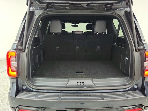 Used 2024 Ford Expedition Max Limited AWD/4WD image 22