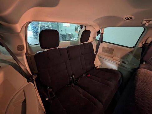 Used 2016 Dodge Grand Caravan SE w/ Quick Order Package 29E SE FWD image 27