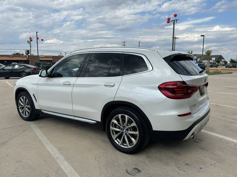 Used 2019 BMW X3 sDrive30i w/ Premium Package image 11