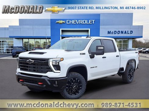 New 2026 Chevrolet Silverado 3500 LT w/ Trail Boss Package image 1