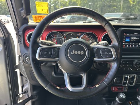 Used 2020 Jeep Wrangler Unlimited Rubicon w/ Cold Weather Group AWD/4WD image 27