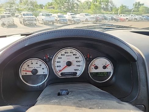 Used 2005 Ford F150 XLT AWD/4WD image 14
