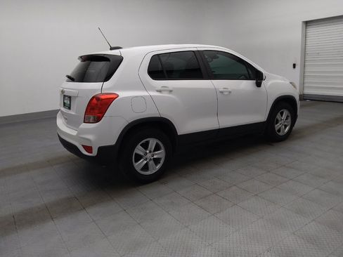Used 2020 Chevrolet Trax LS FWD image 10