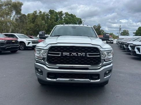 Used 2024 RAM 3500 Big Horn image 2