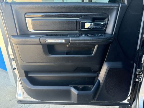 Used 2014 RAM 2500 Limited image 16