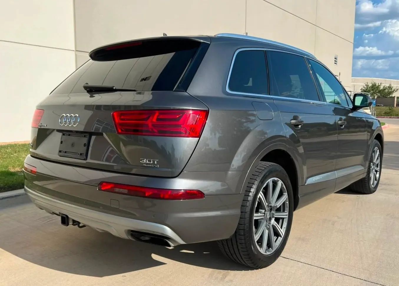 Used 2018 Audi Q7 3.0T Prestige AWD/4WD image 7