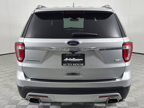 Used 2017 Ford Explorer Platinum image 6