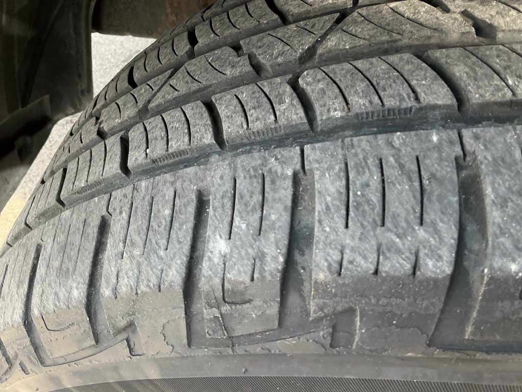 Used 2014 RAM 1500 Express AWD/4WD image 26