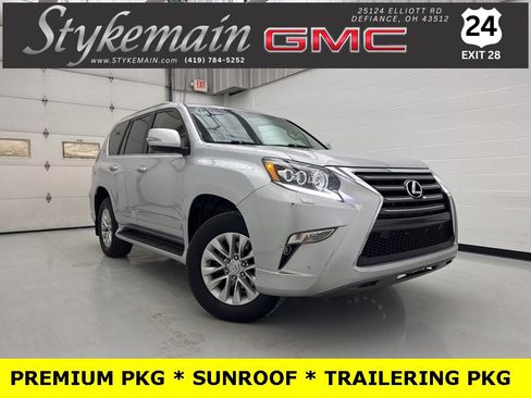 Used 2016 Lexus GX 460 image 1
