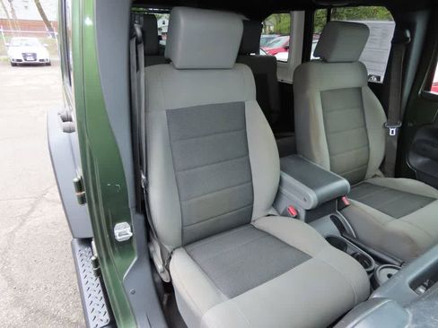 Used 2009 Jeep Wrangler X image 16