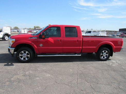 Used 2013 Ford F250 Lariat AWD/4WD image 2