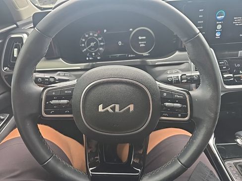 Used 2023 Kia Sorento SX FWD image 15