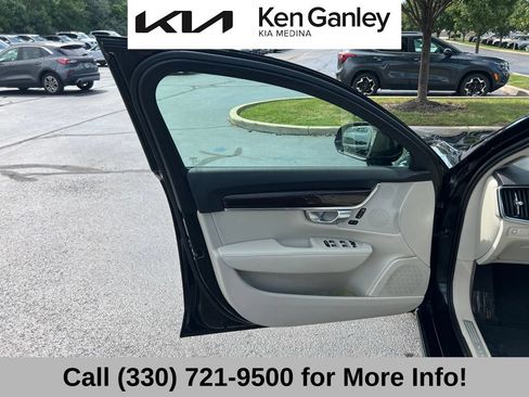 Used 2019 Volvo S90 T5 Momentum w/ Protection Package AWD/4WD image 22