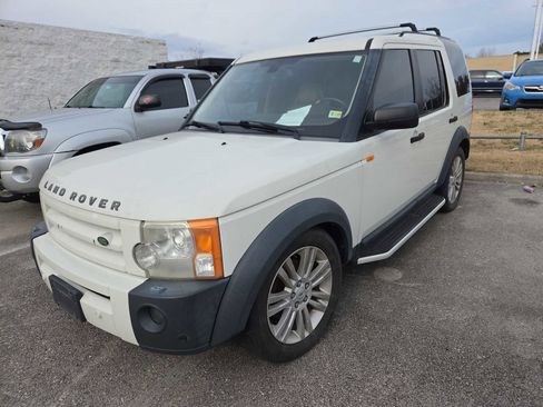 Used 2008 Land Rover LR3 HSE image 4