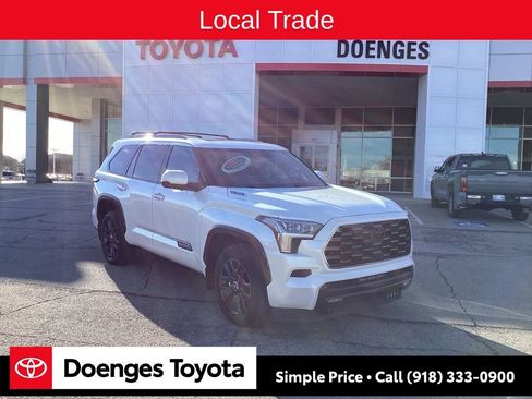 Used 2024 Toyota Sequoia Platinum image 1