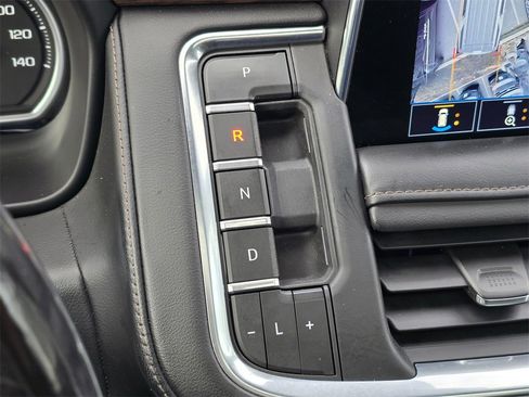 Used 2021 Chevrolet Tahoe High Country image 37