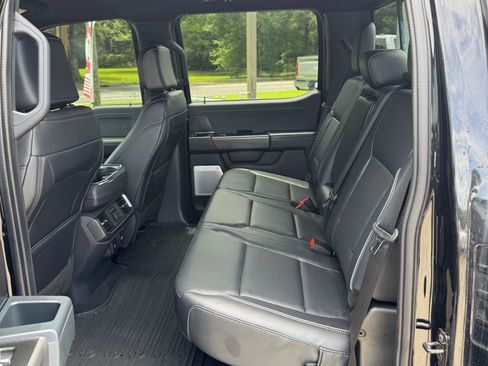 Used 2025 Ford F150 Lariat w/ Equipment Group 502A High AWD/4WD image 16