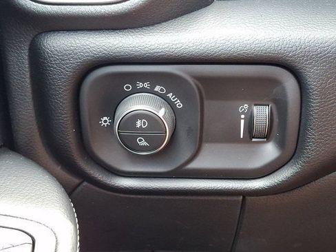 Certified 2026 RAM 2500 Big Horn AWD/4WD image 31