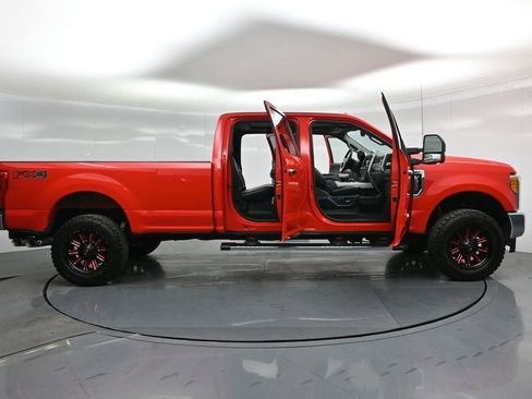 Used 2017 Ford F350 Lariat w/ Lariat Ultimate Package image 5