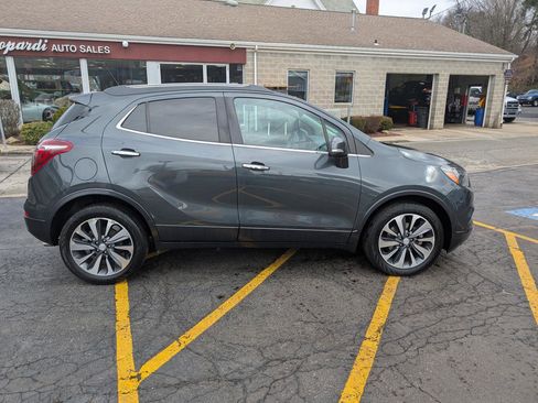 Used 2018 Buick Encore Preferred image 8