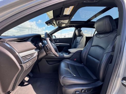 Certified 2023 Cadillac XT4 Premium Luxury w/ Cold Weather Package AWD/4WD image 27