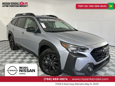 Used 2025 Subaru Outback Onyx Edition AWD/4WD image 1