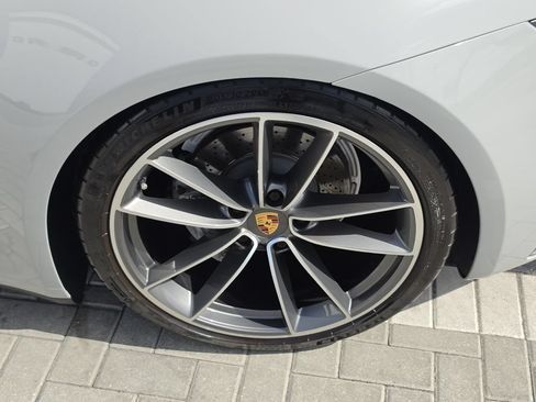 Used 2021 Porsche 911 Carrera image 7