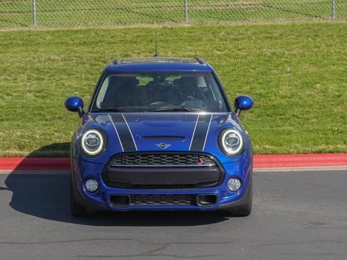 Used 2019 MINI Cooper S image 3