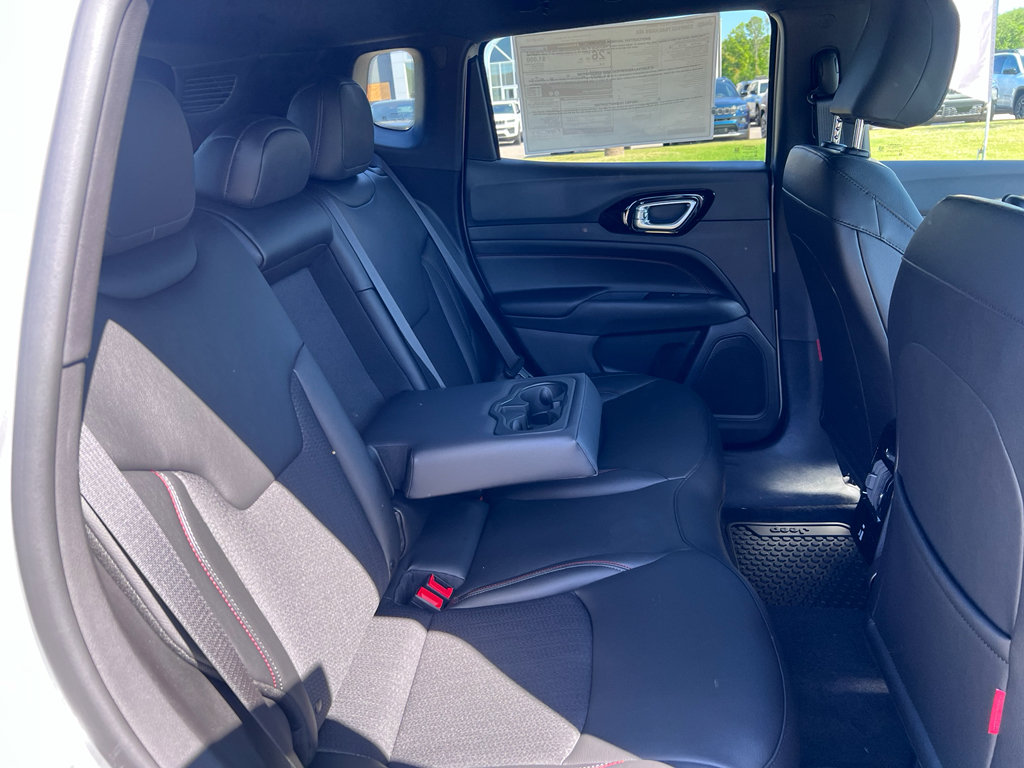 New 2026 Jeep Compass Trailhawk AWD/4WD image 13