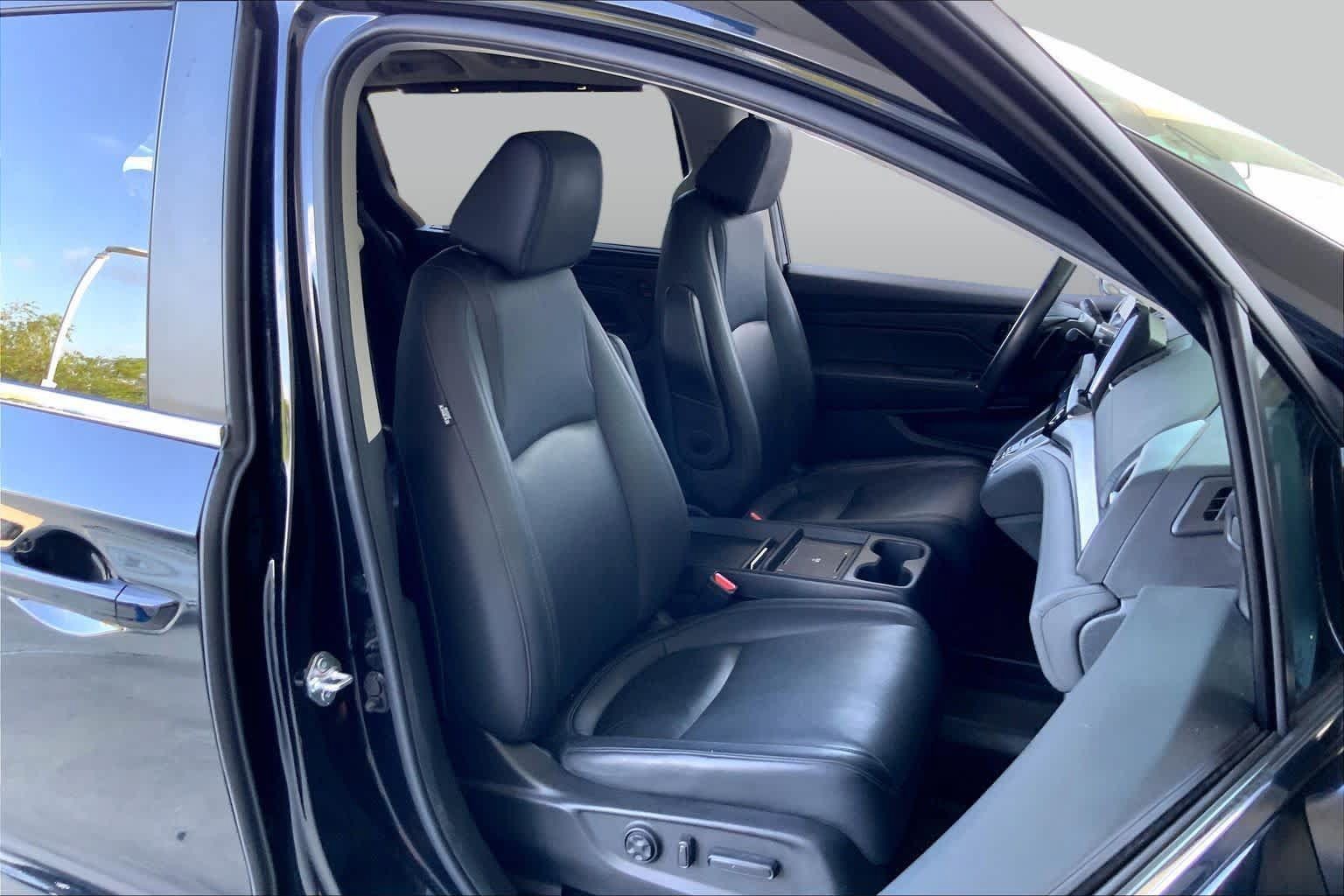 Used 2025 Honda Odyssey EX-L image 9
