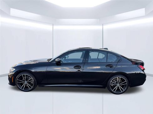 Used 2022 BMW 330i xDrive Sedan w/ M Sport Package AWD/4WD image 11