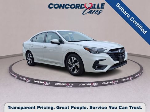 Certified 2025 Subaru Legacy Premium AWD/4WD image 1