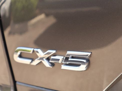 Used 2017 MAZDA CX-5 Grand Select FWD image 8