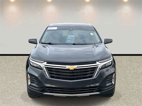Used 2022 Chevrolet Equinox LT image 2