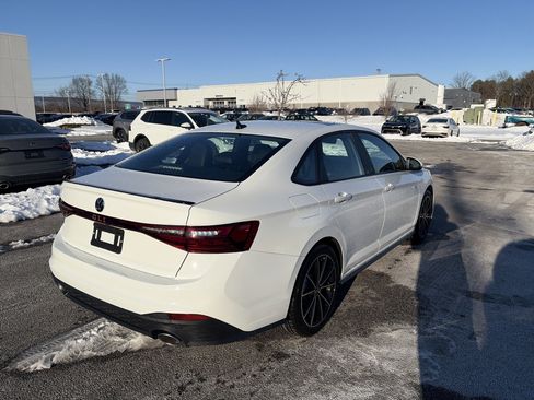 New 2026 Volkswagen Jetta GLI Autobahn image 4