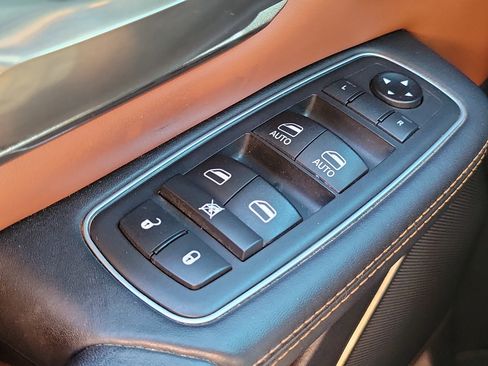 Used 2020 RAM 1500 Limited image 26