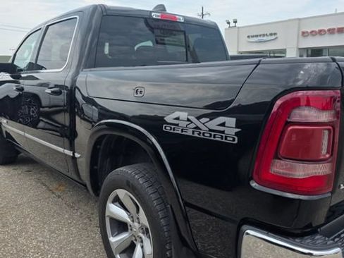 Used 2022 RAM 1500 Limited w/ Off Road Group AWD/4WD image 10