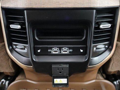 Used 2022 RAM 3500 Limited AWD/4WD image 55