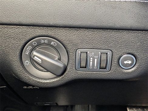 Used 2023 Dodge Charger SRT Hellcat w/ Harman/Kardon Audio Group image 24