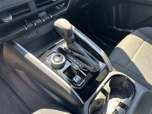 Certified 2024 Chevrolet Colorado Trail Boss w/ LPO, Dark Essentials Package image 26