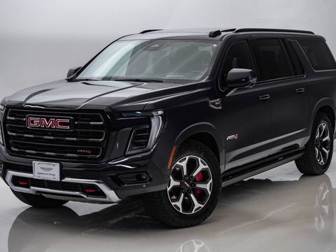 Used 2025 GMC Yukon XL AT4 Ultimate w/ LPO, Floor Liner Package AWD/4WD image 3