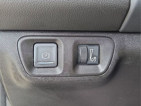 Used 2021 GMC Acadia SLE w/ Driver Convenience Package AWD/4WD image 21