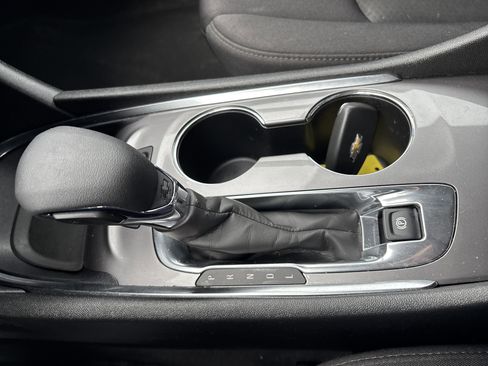 Used 2024 Chevrolet Malibu LT image 24